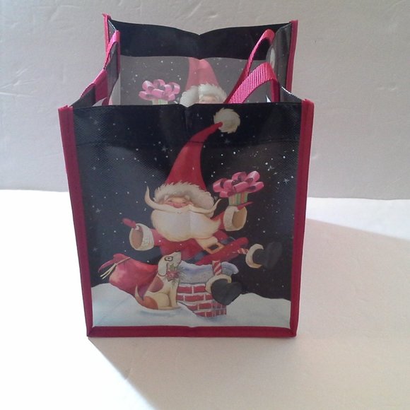 Lock and Lock Santa Climbing Down Chimney Tote - Picture 3 of 11